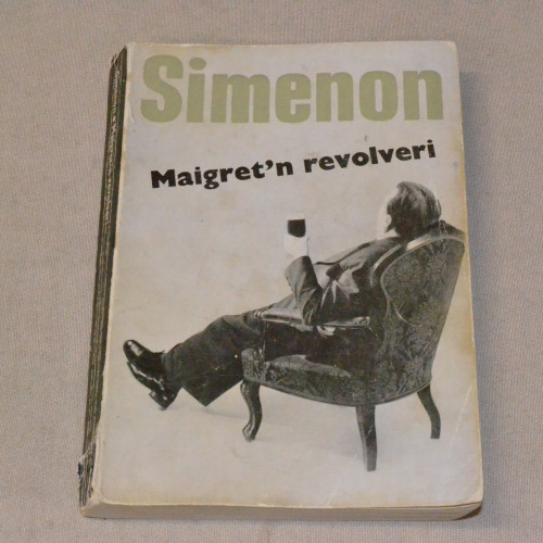Georges Simenon Maigret´n revolveri